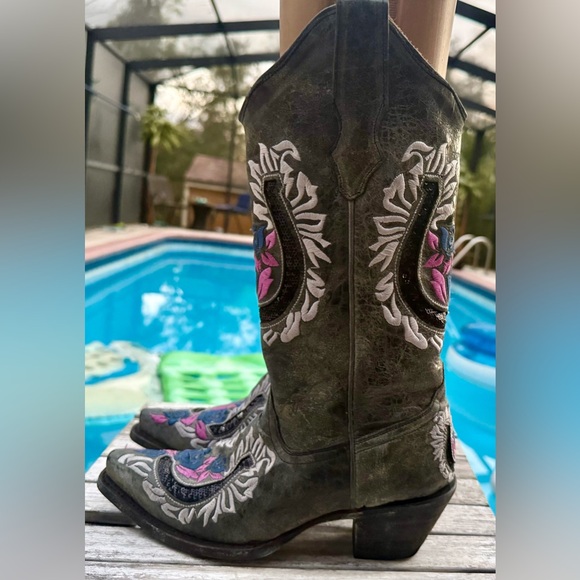 Corral R2523 Horseshoe Rose Flower Embroidery Gray Cowboy Boots Women’s 6.5 - Picture 2 of 10